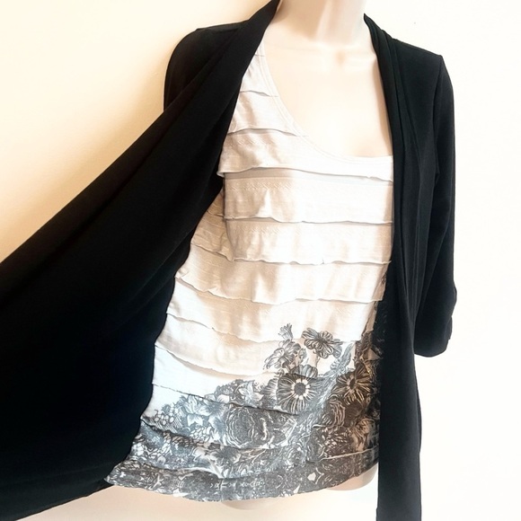 AB Studio 2 in 1 cardigan blouse top black white pullover medium stretchy floral - Picture 4 of 9